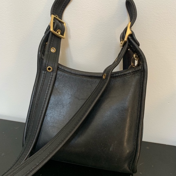 Vintage Coach Leatherware crossbody - Picture 3 of 6